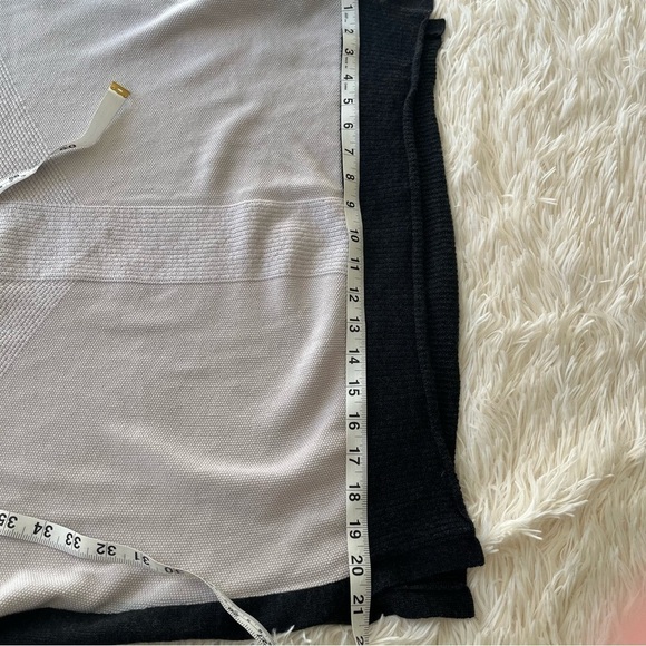 VERGE Turtleneck Sweater Women's Large Gray Black Trim Strip 100% Merino Wool - Picture 5 of 10